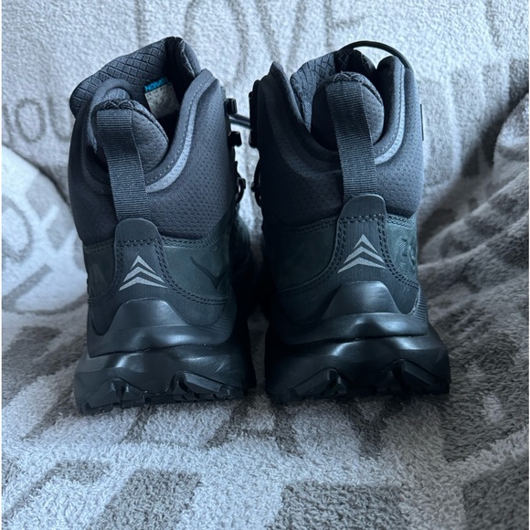 Hoka One One Kaha 2 High Gore-Tex Black - 1123155-BBLC Sz 10 NWT - Picture 8 of 11